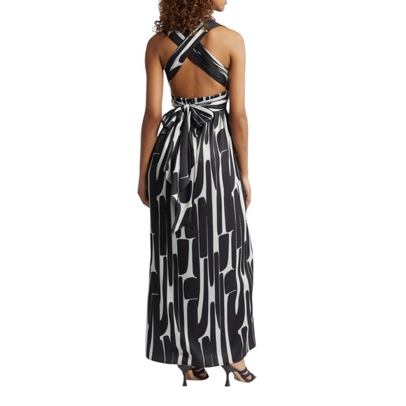 Diarrablu Mailys Hera Print Black and White Convertible 19 Different Ways Dress - Picture 12 of 16
